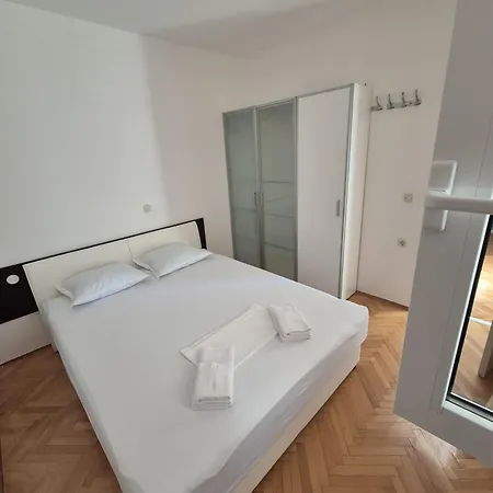 Apartmani Baska Voda Exterior photo