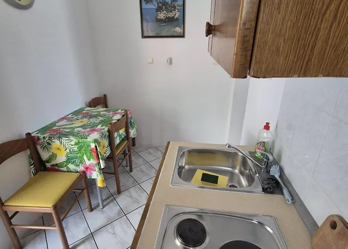 Apartmani Baska Voda